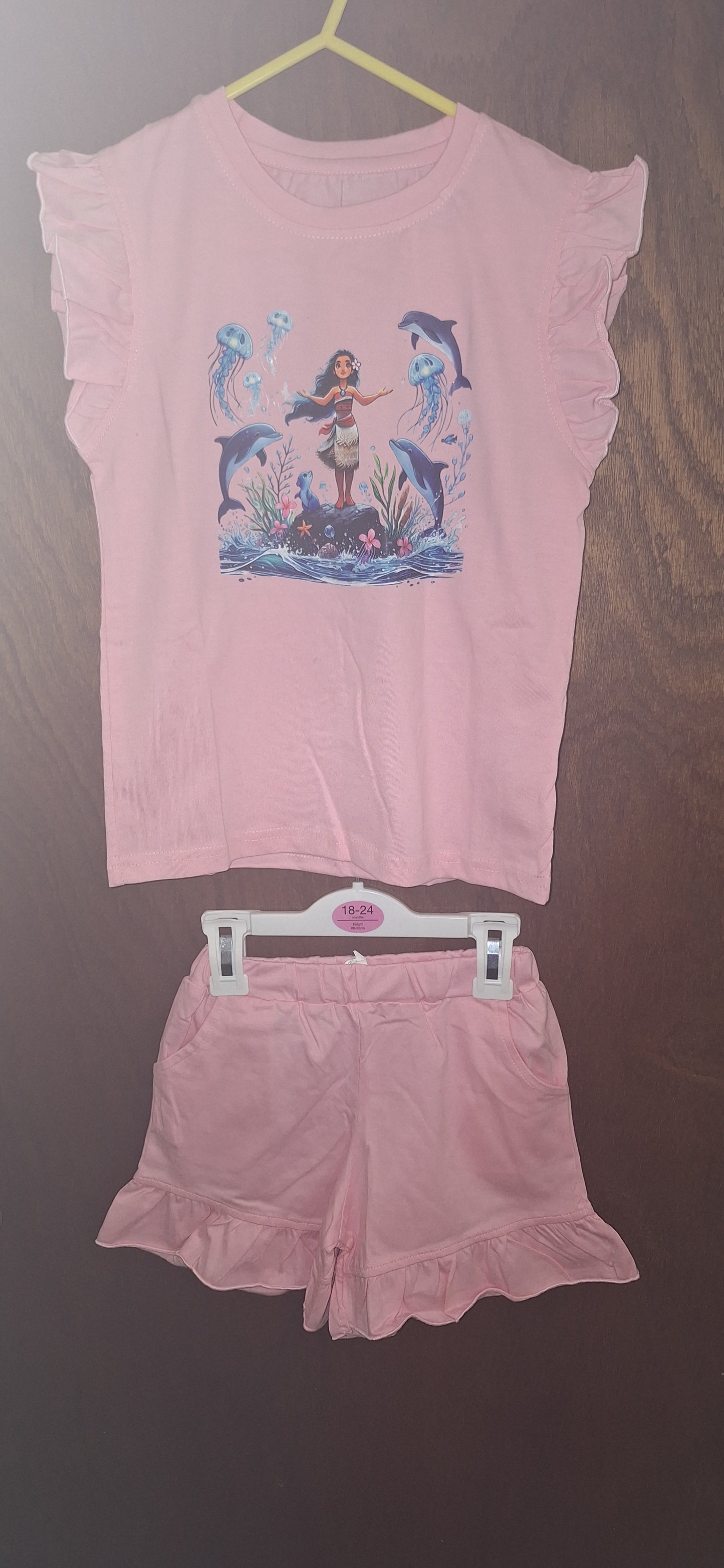 children t-shirt and short set