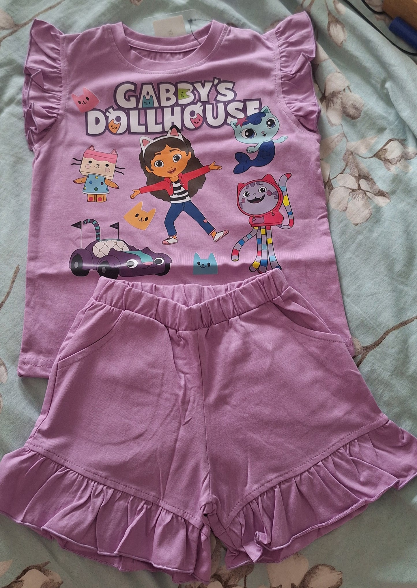 children t-shirt and short set