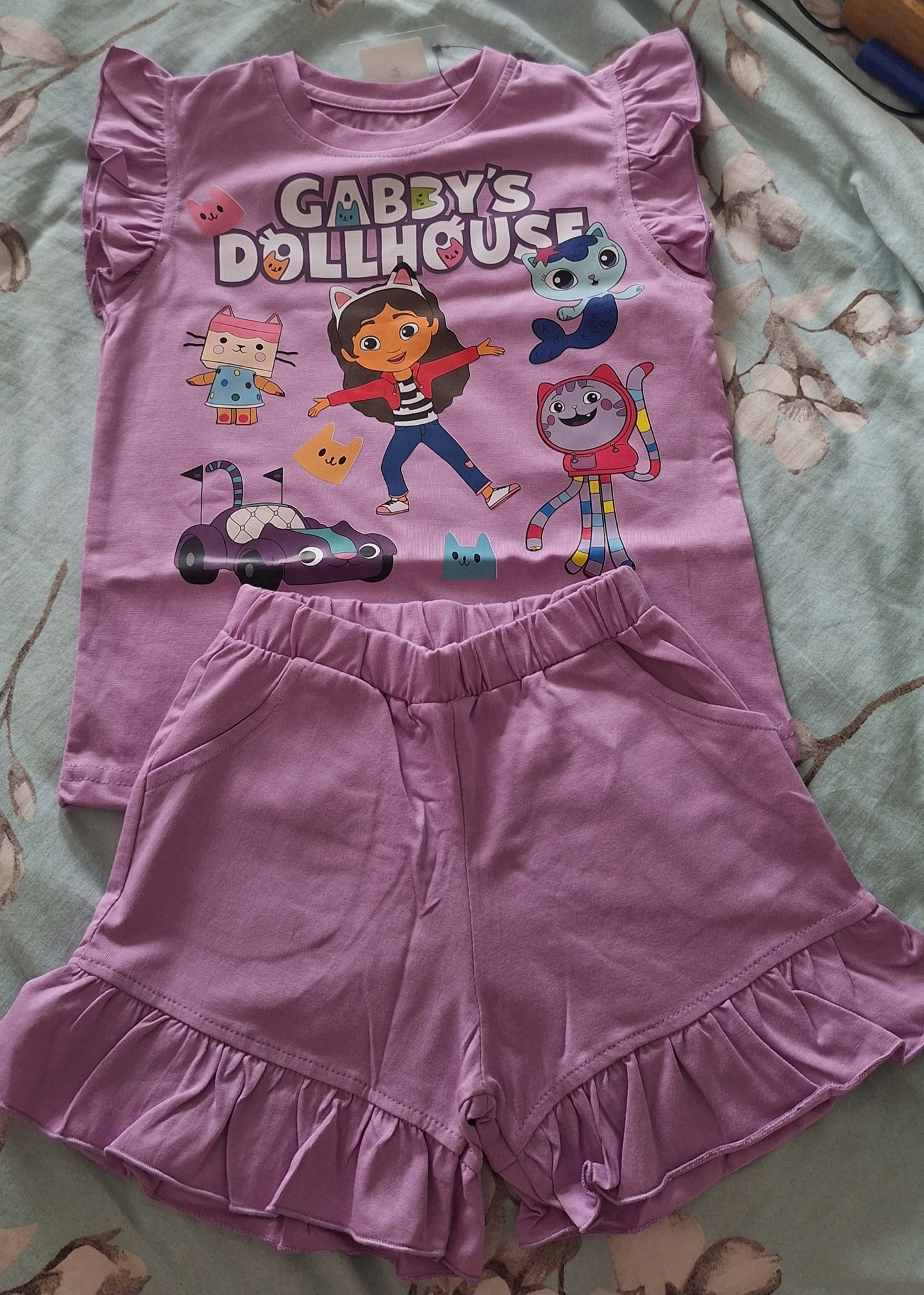 children t-shirt and short set