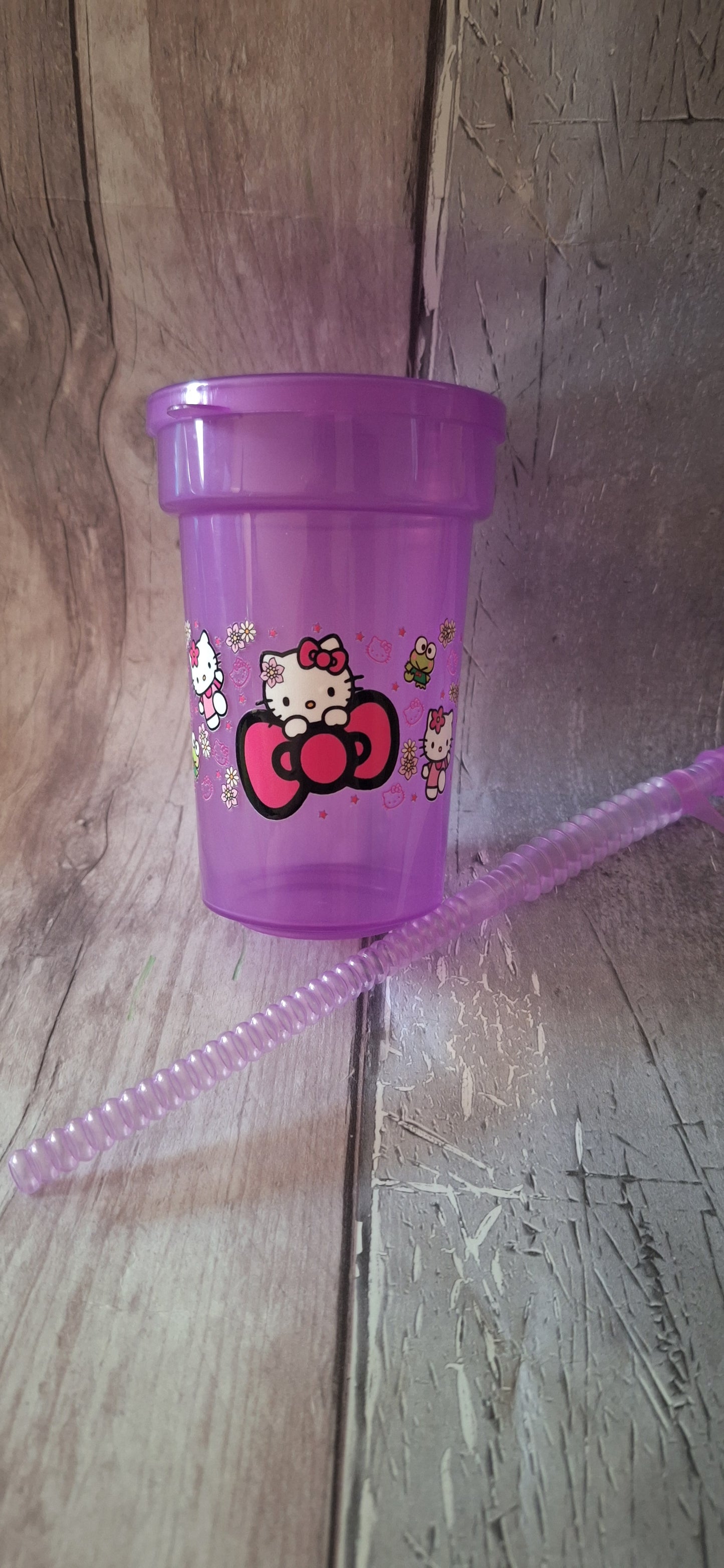 small cold cups 16oz
