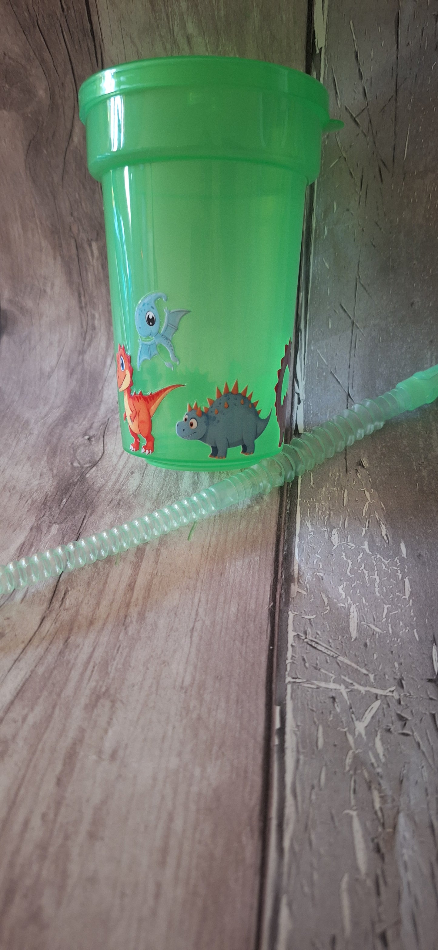 small cold cups 16oz