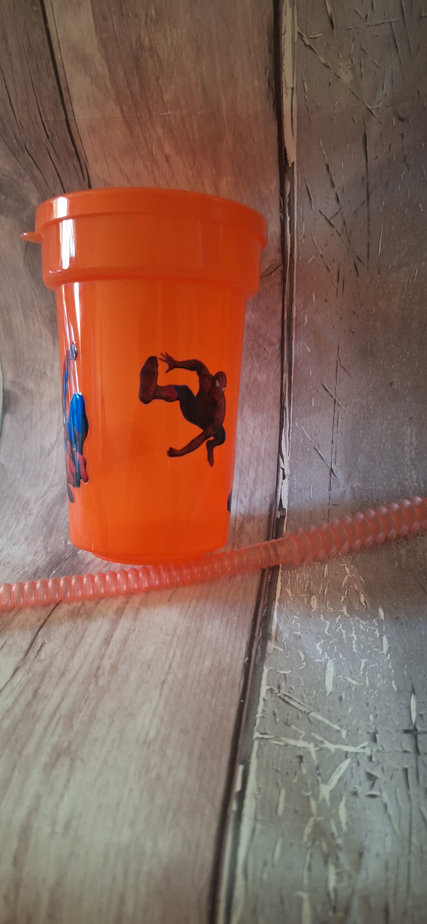 small cold cups 16oz