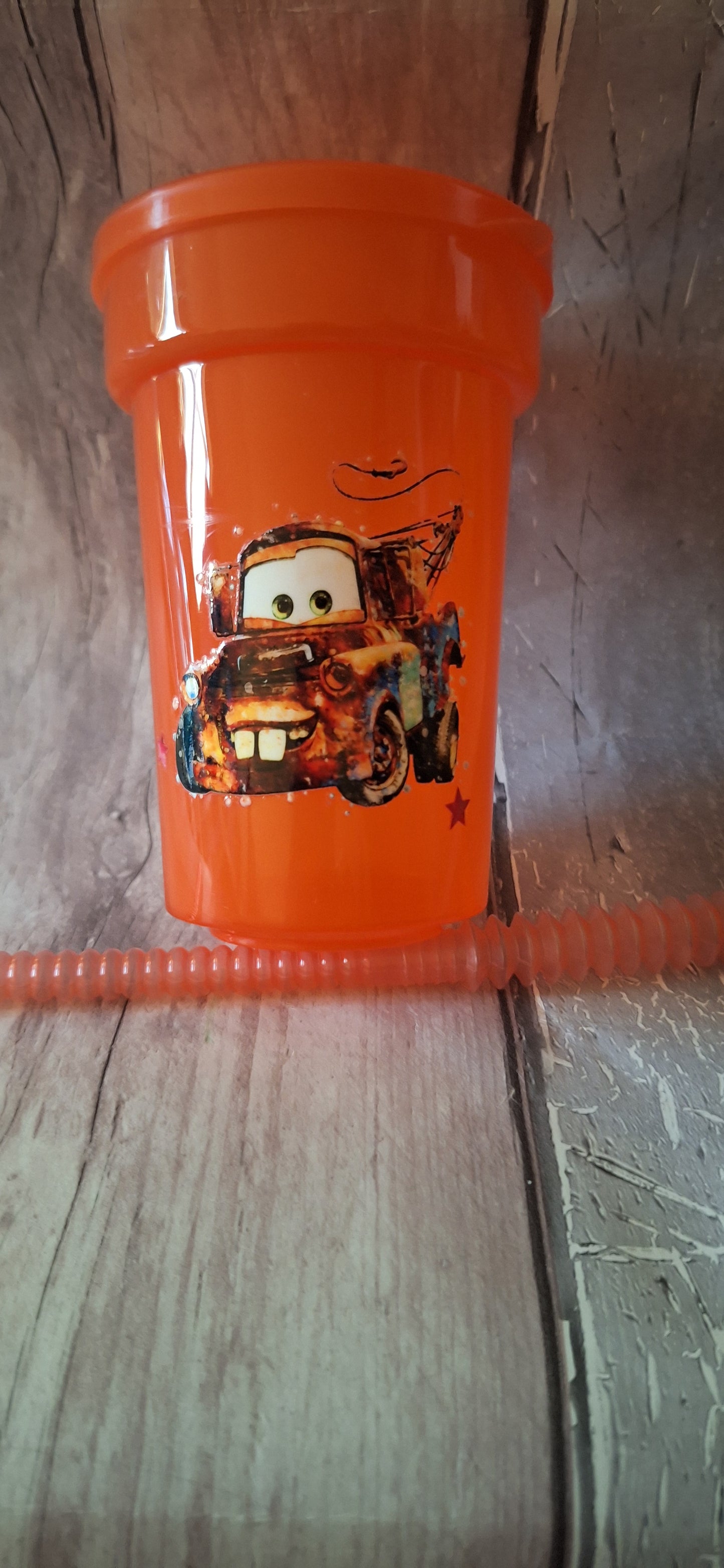 small cold cups 16oz